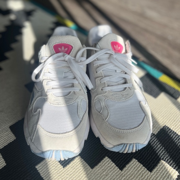 Adidas Falcon 'White Shock Pink' - Picture 2 of 4